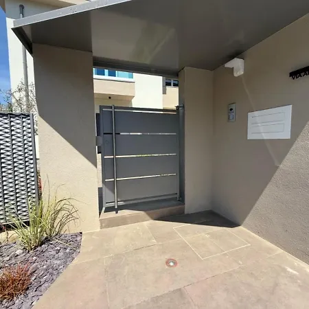 Alfieri4 - Netflix-parking-supermarket-centro Lägenhet