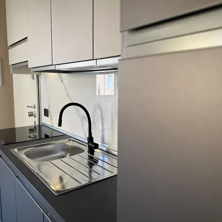 Alfieri4 - Netflix-parking-supermarket-centro Lägenhet