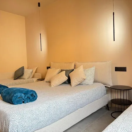 Alfieri4 - Netflix-parking-supermarket-centro Lägenhet