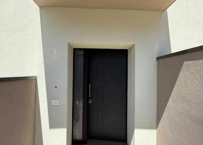 Lägenhet Alfieri4 - Netflix-parking-supermarket-centro