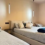 Apartment Alfieri4 - Netflix-parking-supermarket-centro