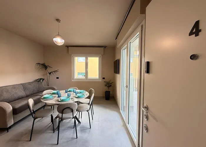 Alfieri4 - Netflix-parking-supermarket-centro Apartman