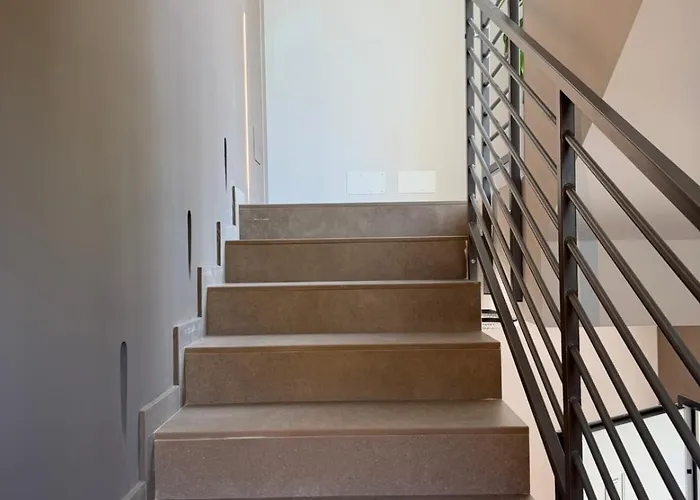 Alfieri4 - Netflix-parking-supermarket-centro Apartman *