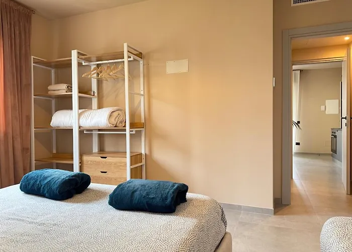 Alfieri4 - Netflix-parking-supermarket-centro Apartman