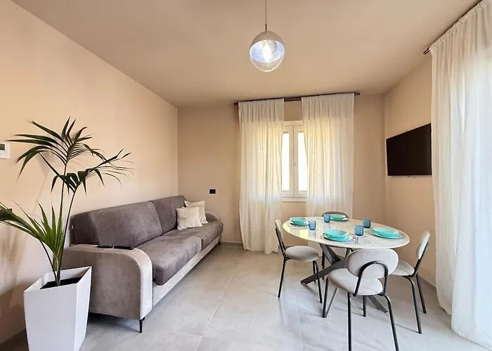 Alfieri4 - Netflix-parking-supermarket-centro Apartman *